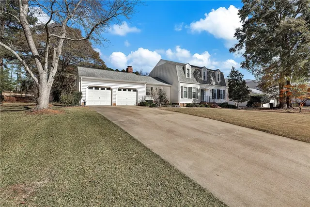 $399,900 | 205 Green Valley Road, Anderson, SC 29621