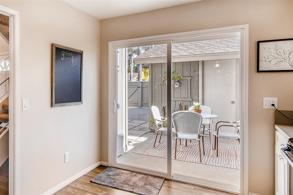 1836 Gatepost Road Encinitas, CA 92024 - Photo 11 of 25