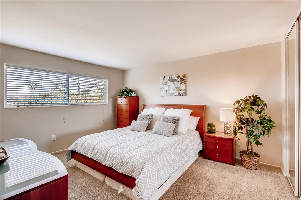 1836 Gatepost Road Encinitas, CA 92024 - Photo 13 of 25