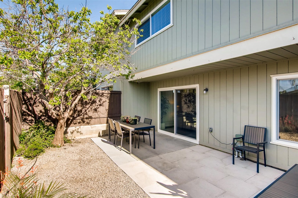 1836 Gatepost Road Encinitas, CA 92024 - Photo 21 of 25