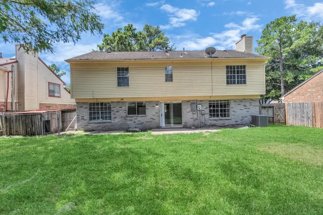 $2,100 | 15918 Pinyon Creek Drive, Houston, TX 77095