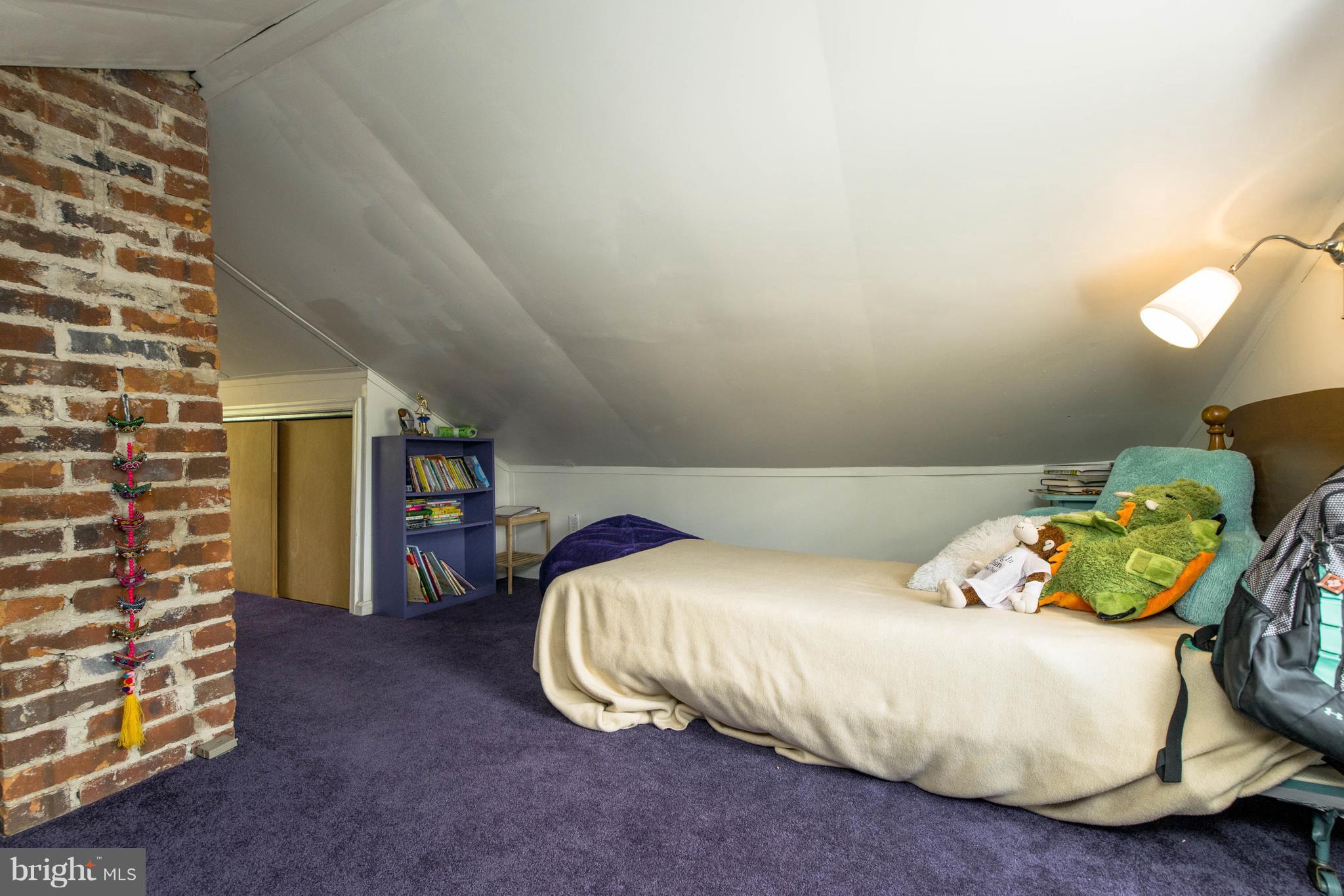 720 Dunkirk Road Baltimore, MD 21212 - Photo 22 of 29 Finished attic space (has heat and a/c)