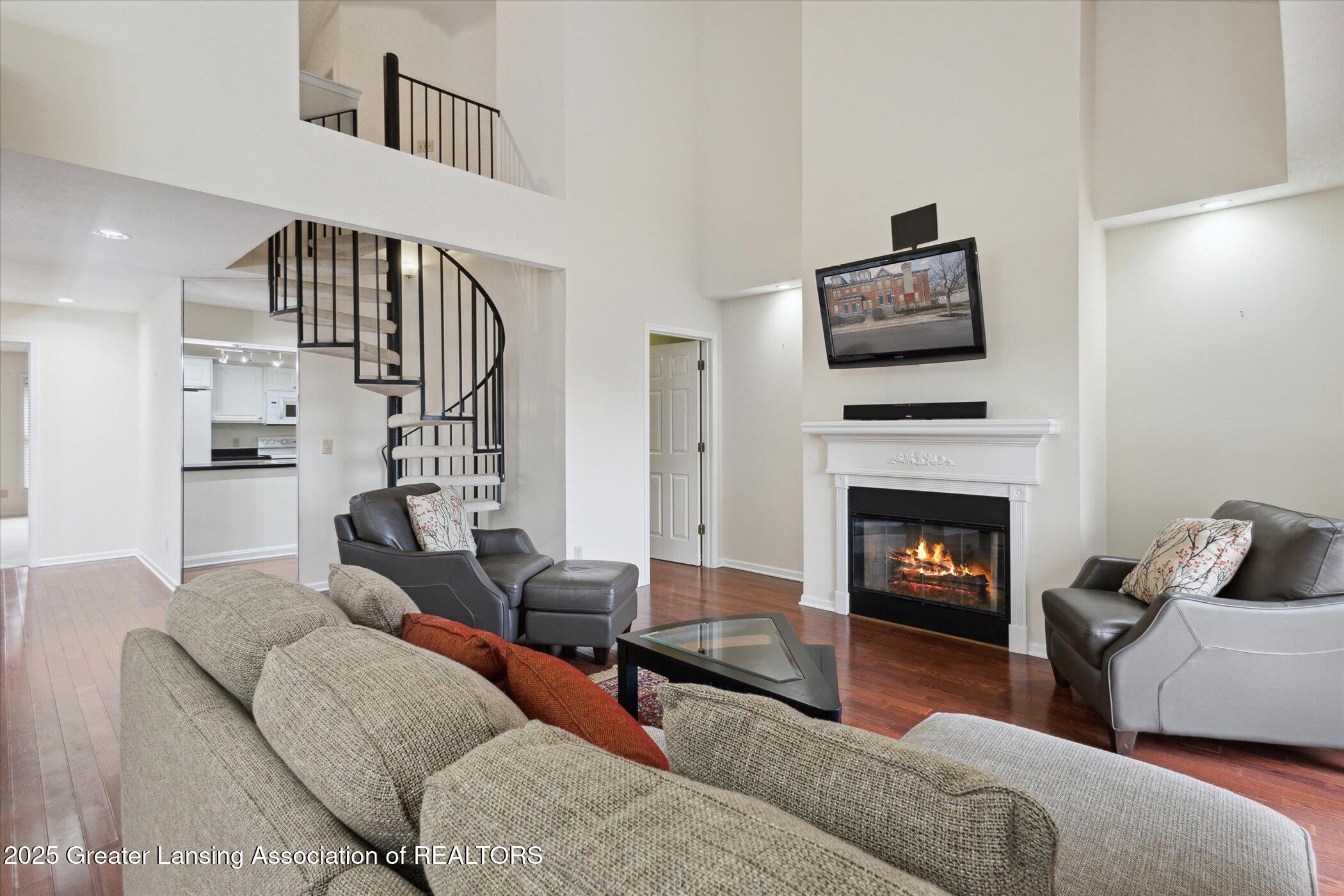 1359 Turner Road Lansing, MI 48906 - Photo 8 of 45 08-1359-Turner-Rd-Lansing-MI-48906-Windo