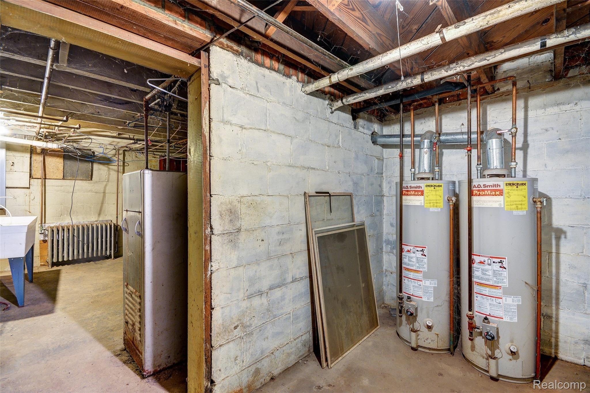 49905 Bog Road Belleville, MI 48111 - Photo 40 of 56 24.jpg