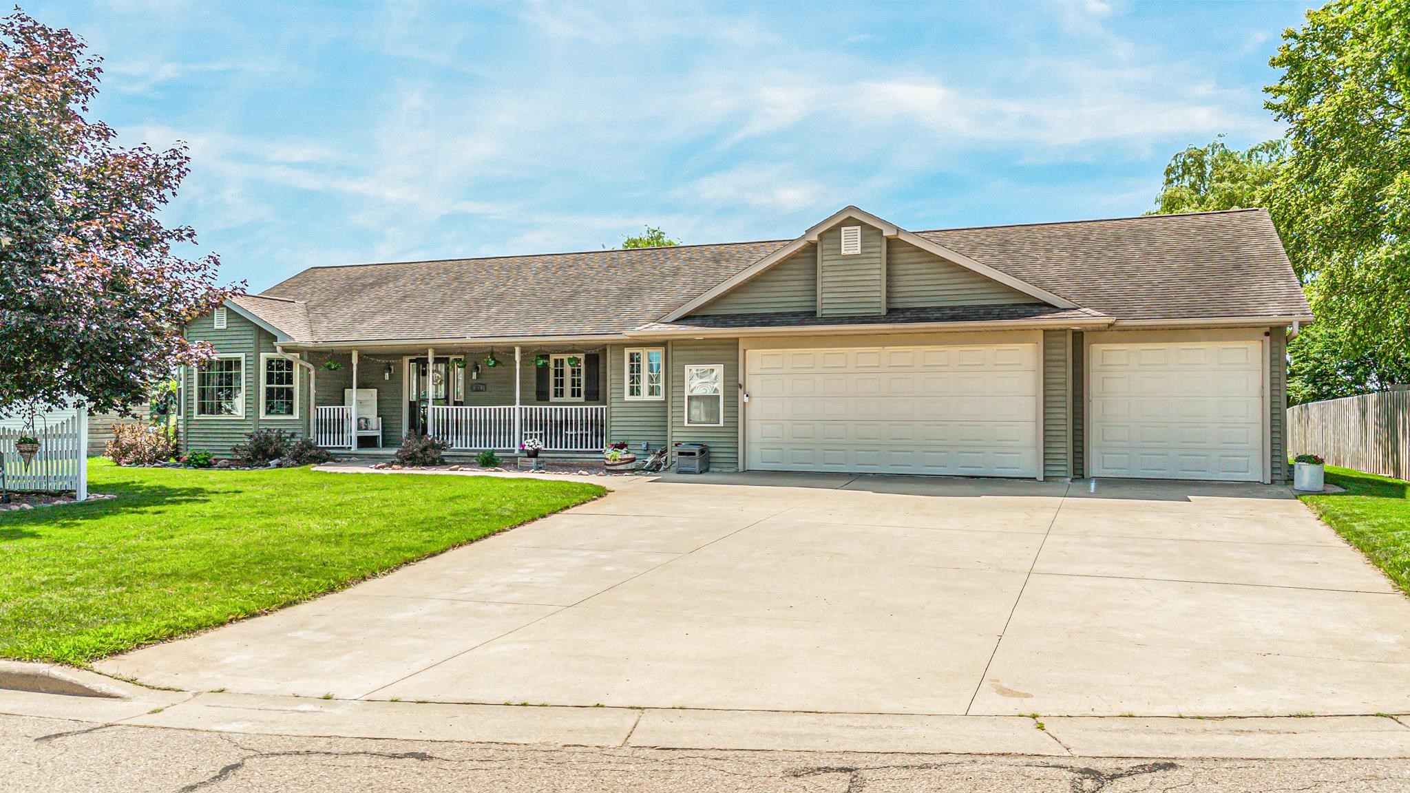 1108 Mistletoe Lane Winneconne, WI 54986 - Photo 40 of 46