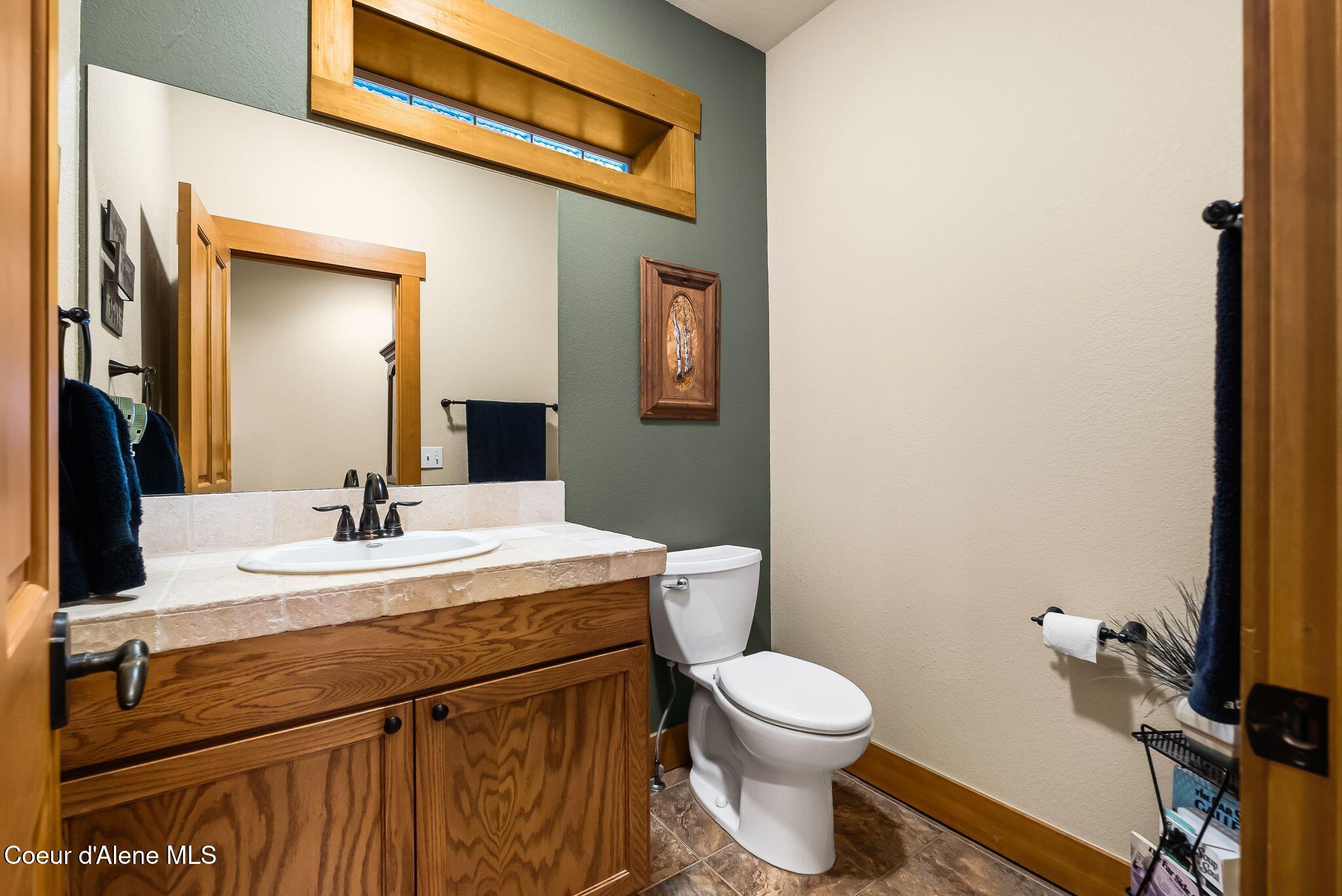 457 Gypsy Bay Road Sagle, ID 83860 - Photo 18 of 52 15