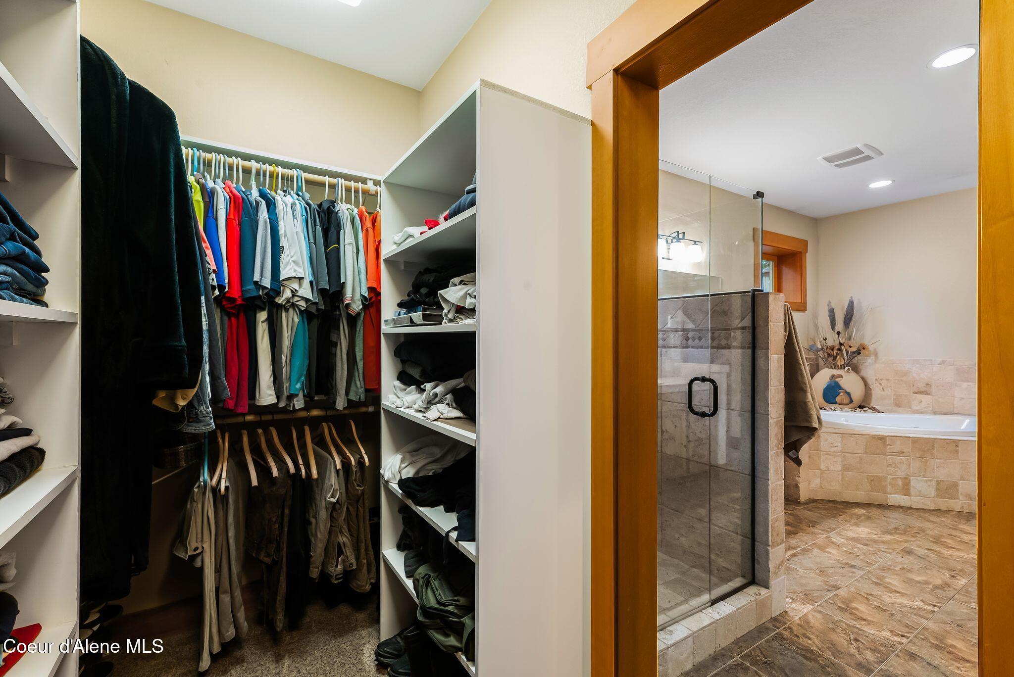 457 Gypsy Bay Road Sagle, ID 83860 - Photo 23 of 52 20