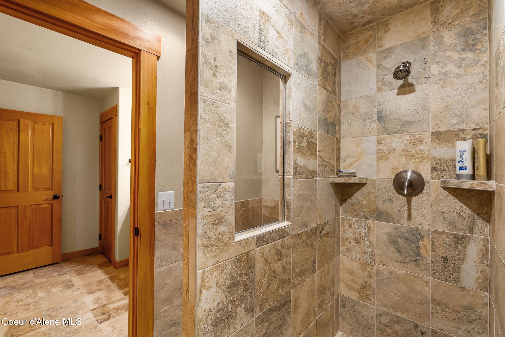 457 Gypsy Bay Road Sagle, ID 83860 - Photo 37 of 52 33