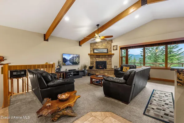 $2,230,000 | 457 Gypsy Bay Road, Sagle, ID 83860