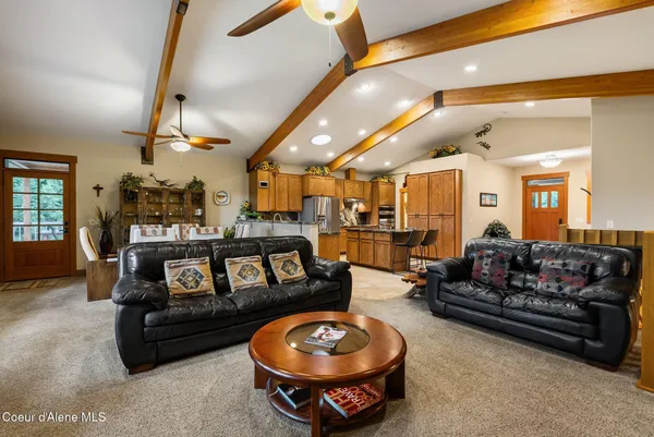 $2,230,000 | 457 Gypsy Bay Road, Sagle, ID 83860