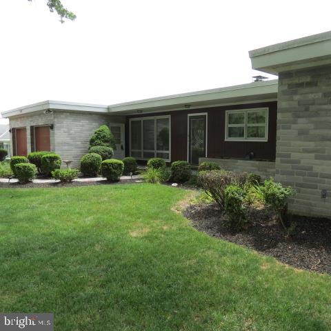 1596 Ridgewood Road York, PA 17406 - Photo 1 of 60 Sprawling rancher w/ 2 car garage