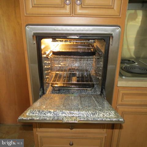 1596 Ridgewood Road York, PA 17406 - Photo 28 of 60 wall oven