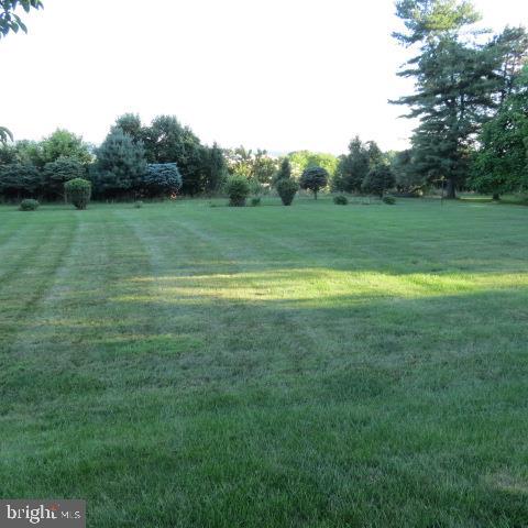 1596 Ridgewood Road York, PA 17406 - Photo 48 of 60 Gallery Image 48