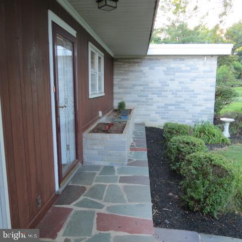 1596 Ridgewood Road York, PA 17406 - Photo 6 of 60 Gallery Image 6