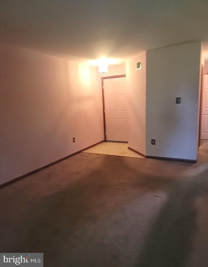 8 Fallen Tree Court, Unit 8C Halethorpe, MD 21227 - Photo 4 of 15