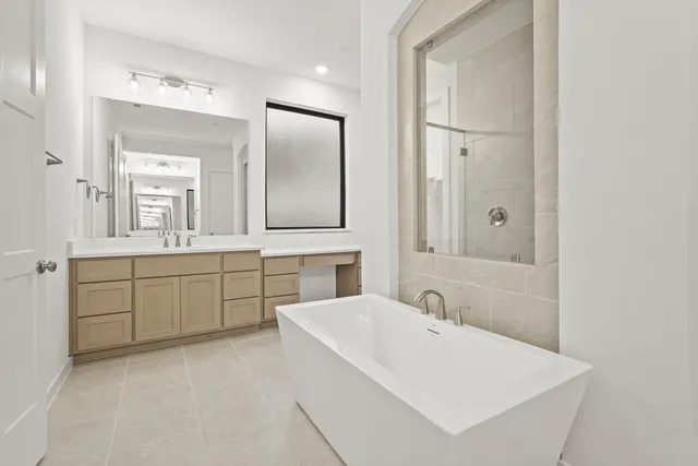 $725,000 | 420 Soaring Sparrow Trail, Katy, TX 77493