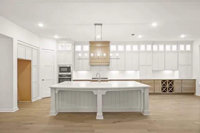 $725,000 | 420 Soaring Sparrow Trail, Katy, TX 77493