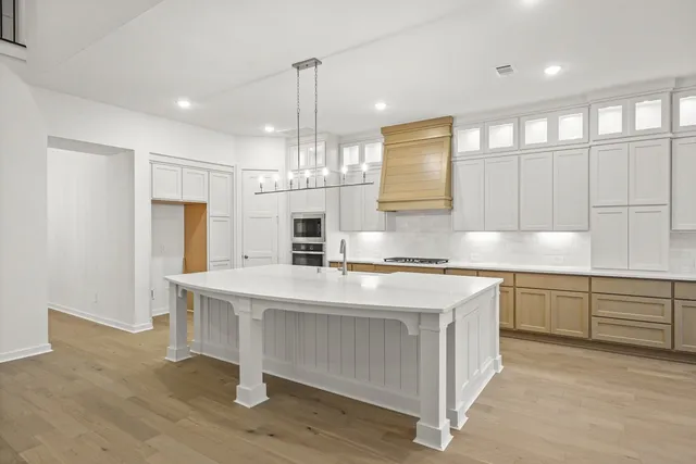 $725,000 | 420 Soaring Sparrow Trail, Katy, TX 77493