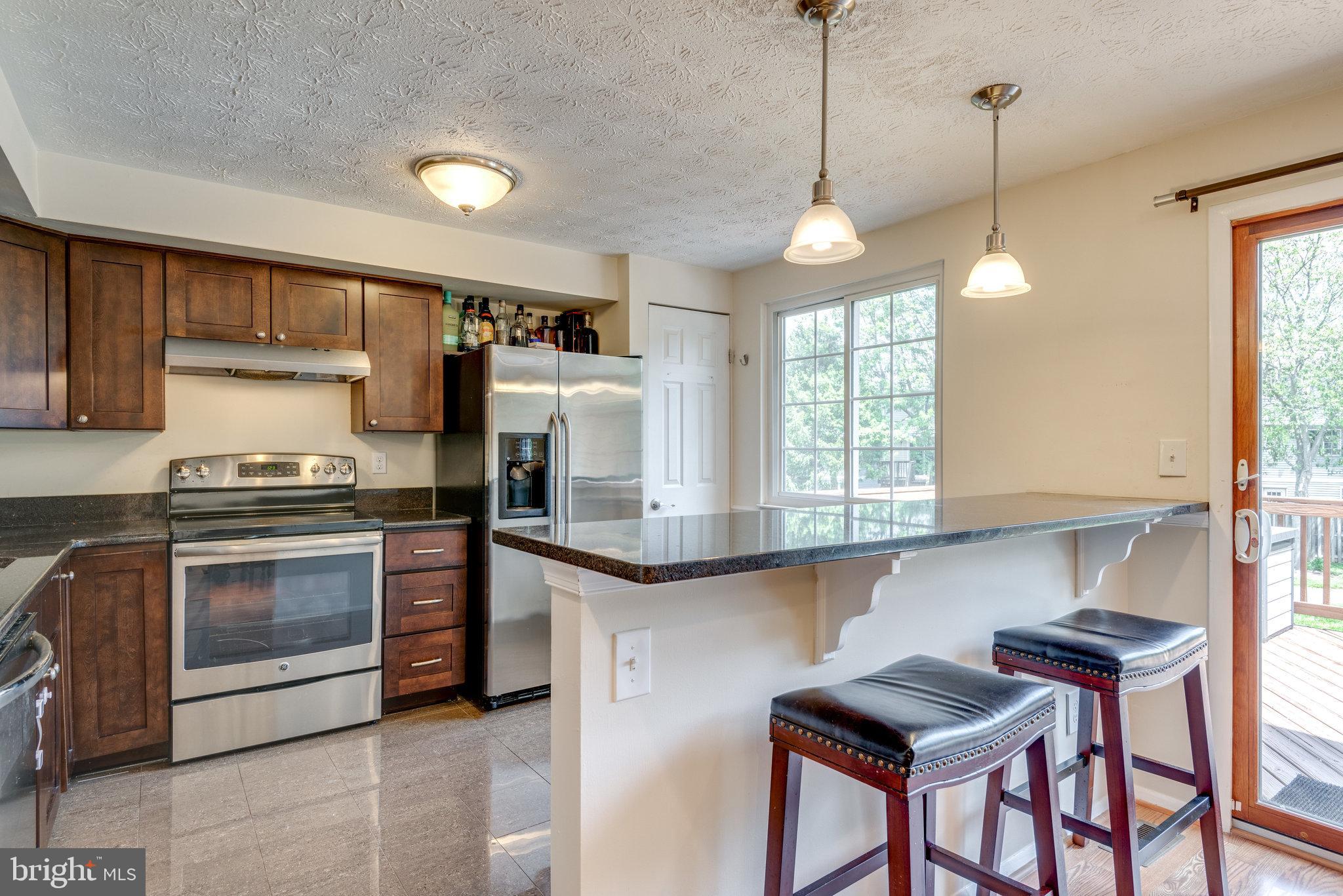 1608 Sierra Woods Drive Reston, VA 20194 - Photo 15 of 73