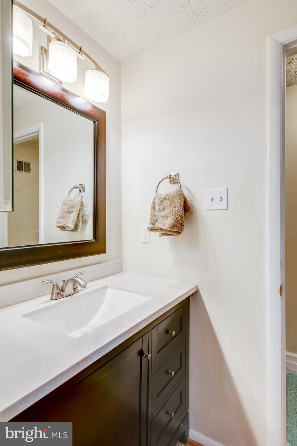 1608 Sierra Woods Drive Reston, VA 20194 - Photo 26 of 73