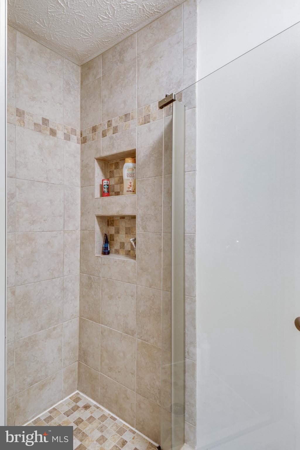 1608 Sierra Woods Drive Reston, VA 20194 - Photo 28 of 73