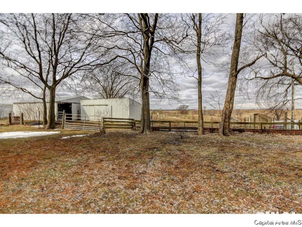 1583 East Barber Road Sherman, IL 62684 - Photo 28 of 31 Gallery Image 28