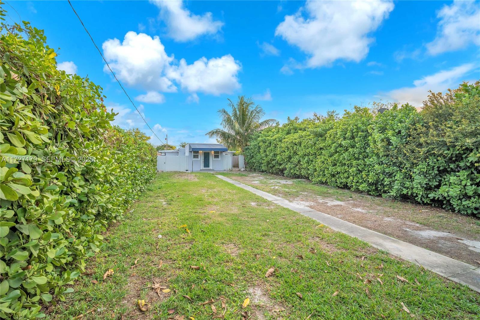 2372 Northwest 34th Street Miami, FL 33142 - Photo 44 of 50 a view of a backyard