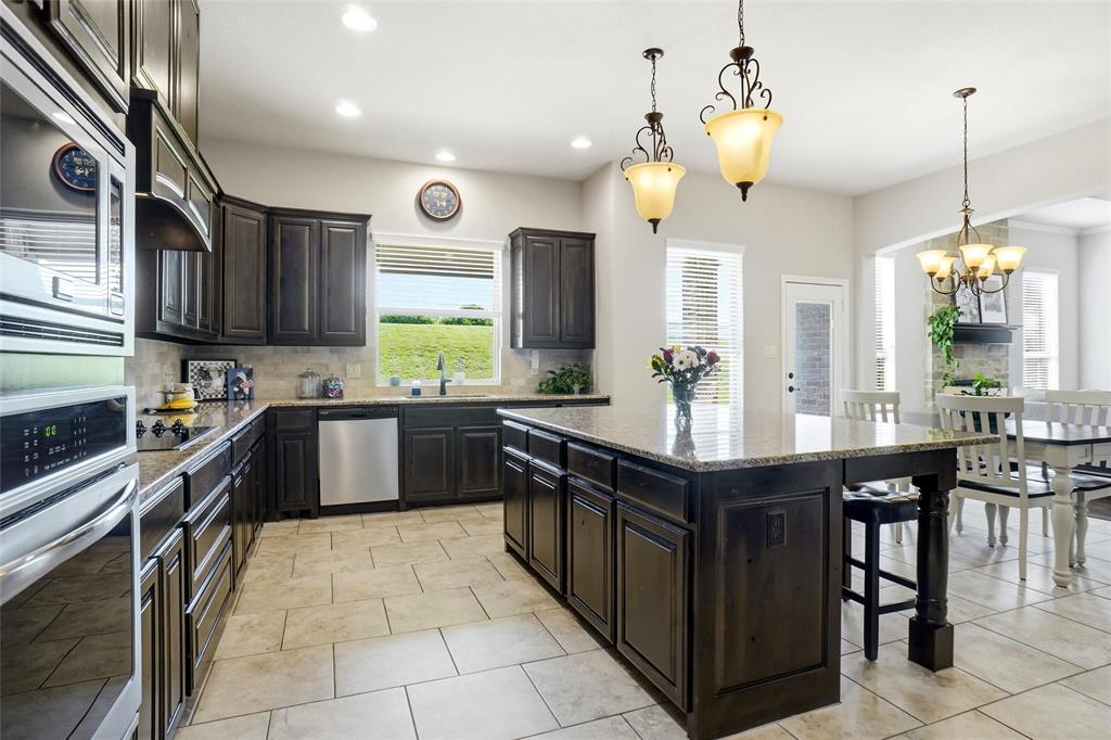 481 Addison Drive Weatherford, TX 76087 - Photo 17 of 40
