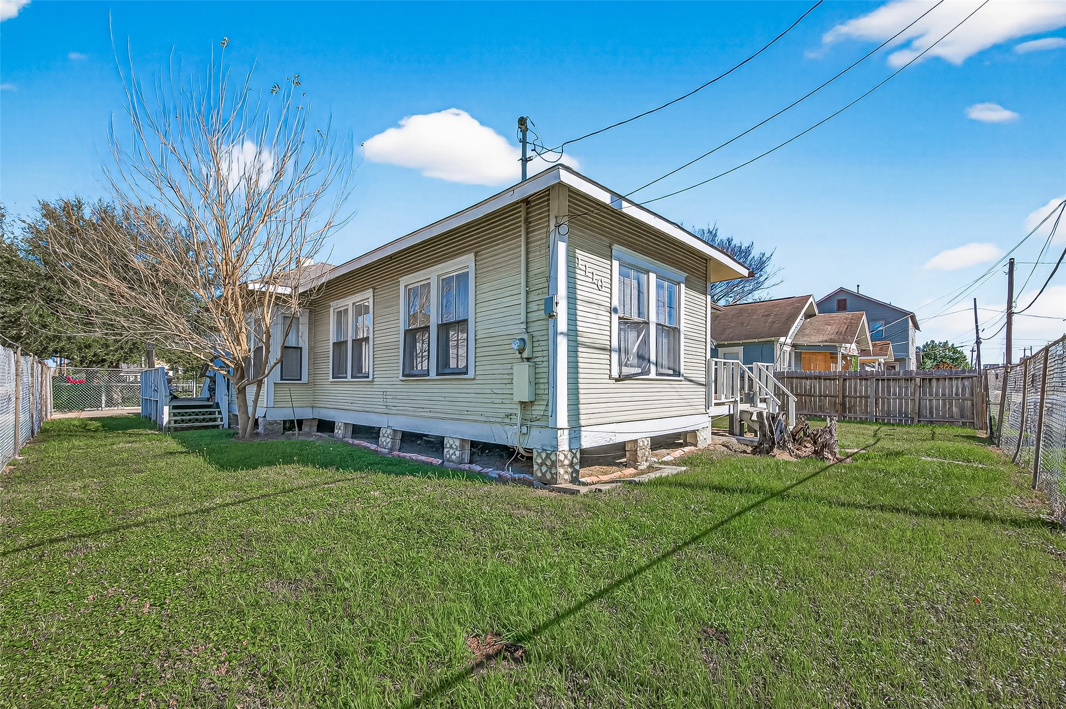 1110 Mathis Street Houston, TX 77009 - Photo 15 of 21