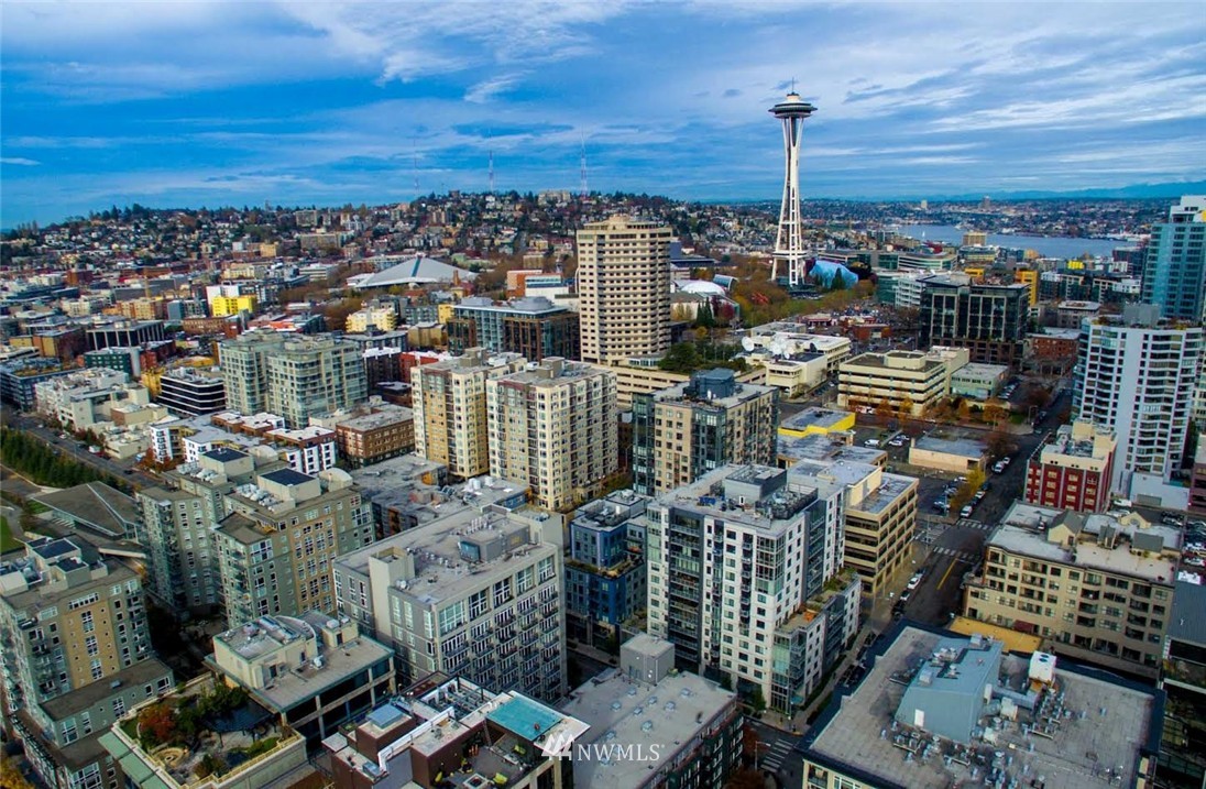 76 Cedar Street, Unit 1108 Seattle, WA 98121 - Photo 2 of 22