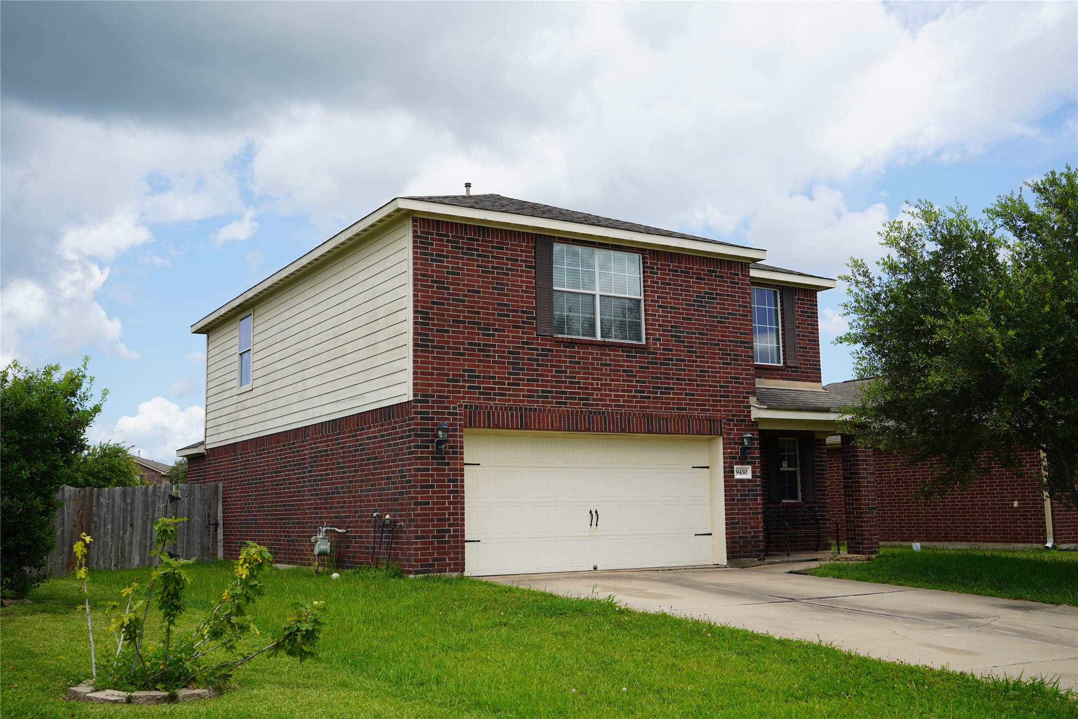9430 Peridot Green Drive Rosharon, TX 77583 - Photo 1 of 17