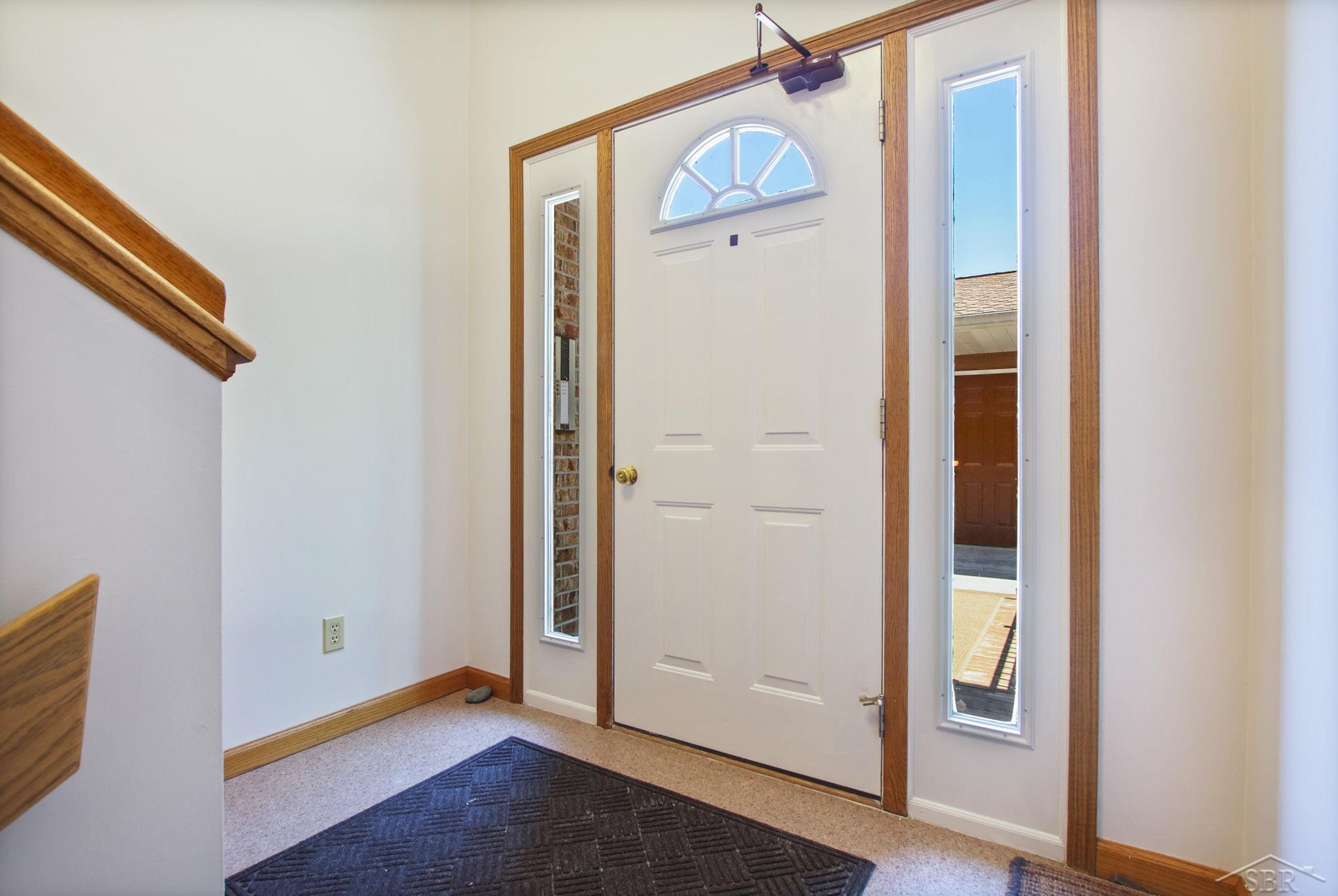 8221 Midland Road Freeland, MI 48623 - Photo 6 of 46 50110682-5.JPG