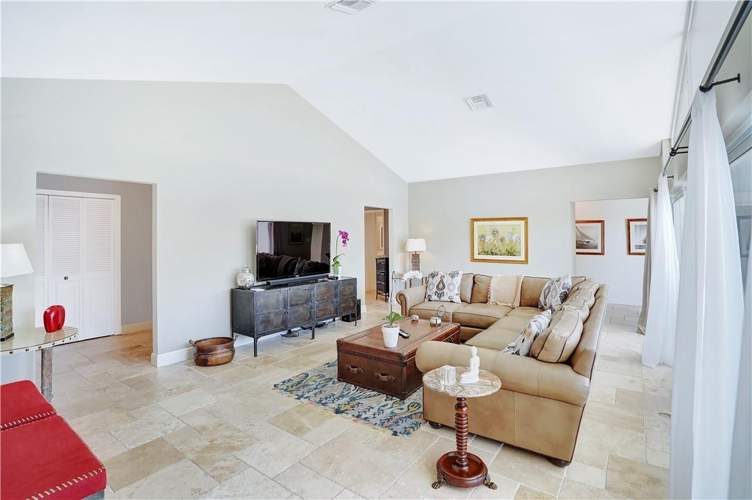 1366 Walnut Terrace Boca Raton, FL 33486 - Photo 7 of 24 Photo 7