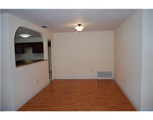 Den/Family/Great Room