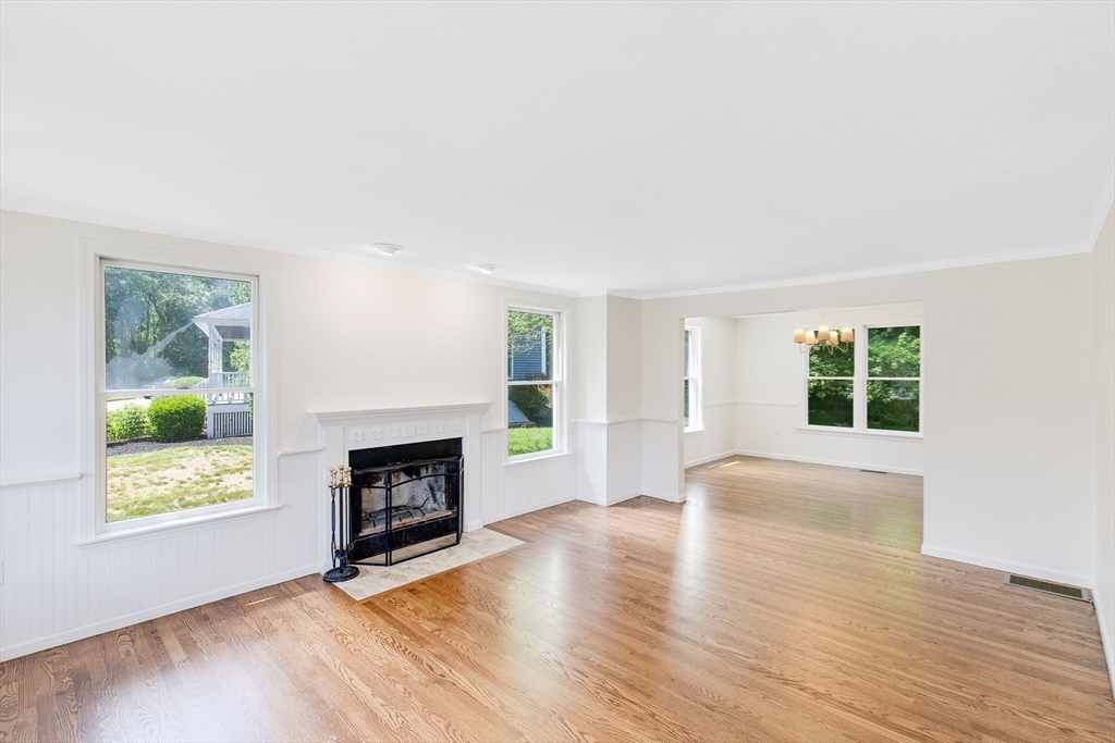 138 Orchard Hill Road Haverhill, MA 01835 - Photo 11 of 42