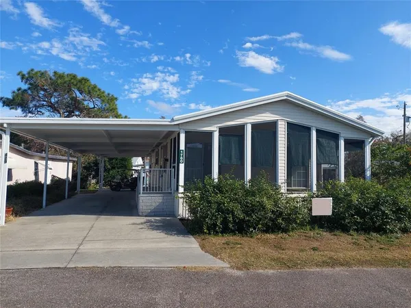 $269,900 | 1760 Dorothy Boulevard, Lutz, FL 33558