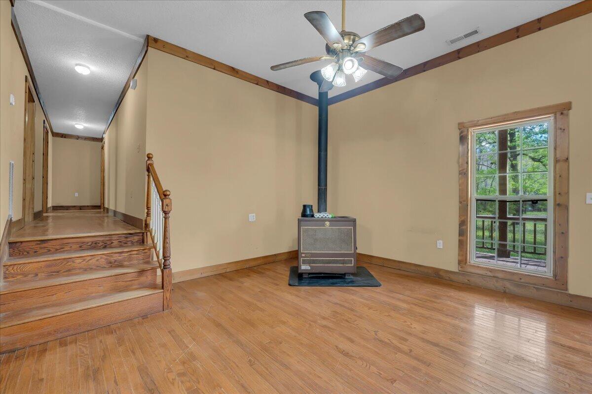 360 Dixon Cove Road Sequatchie, TN 37374 - Photo 16 of 42 18-BOX09561