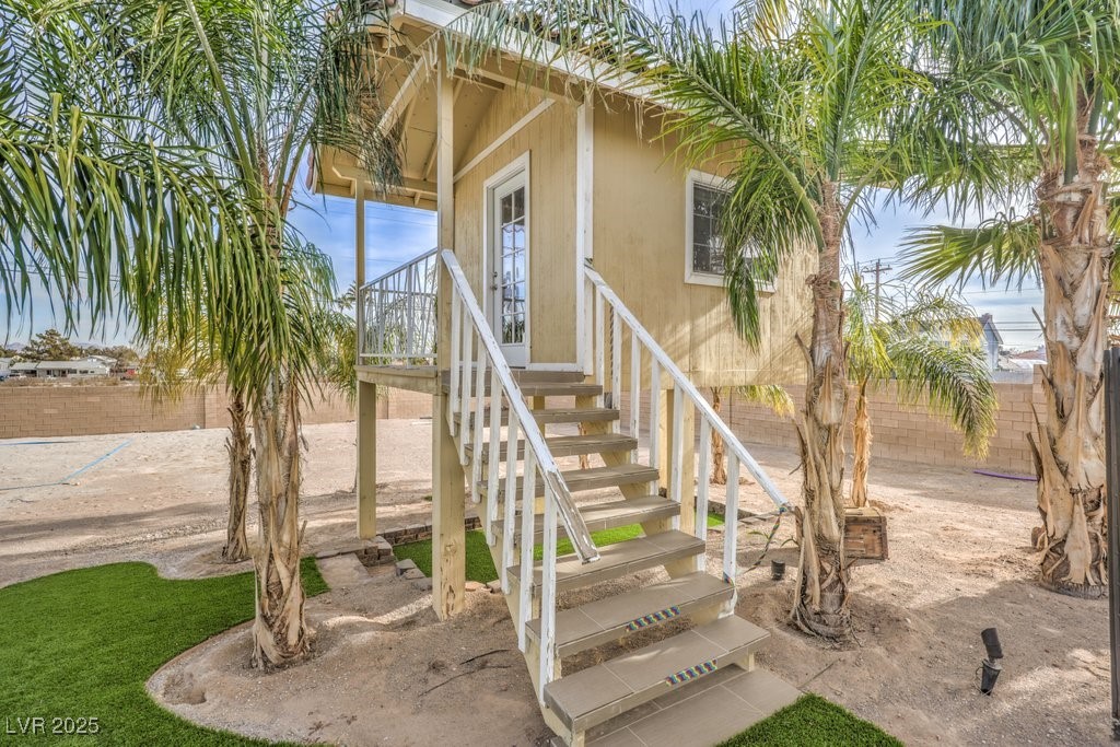 2780 El Camino Road Las Vegas, NV 89146 - Photo 88 of 90 Entrance to property featuring fence