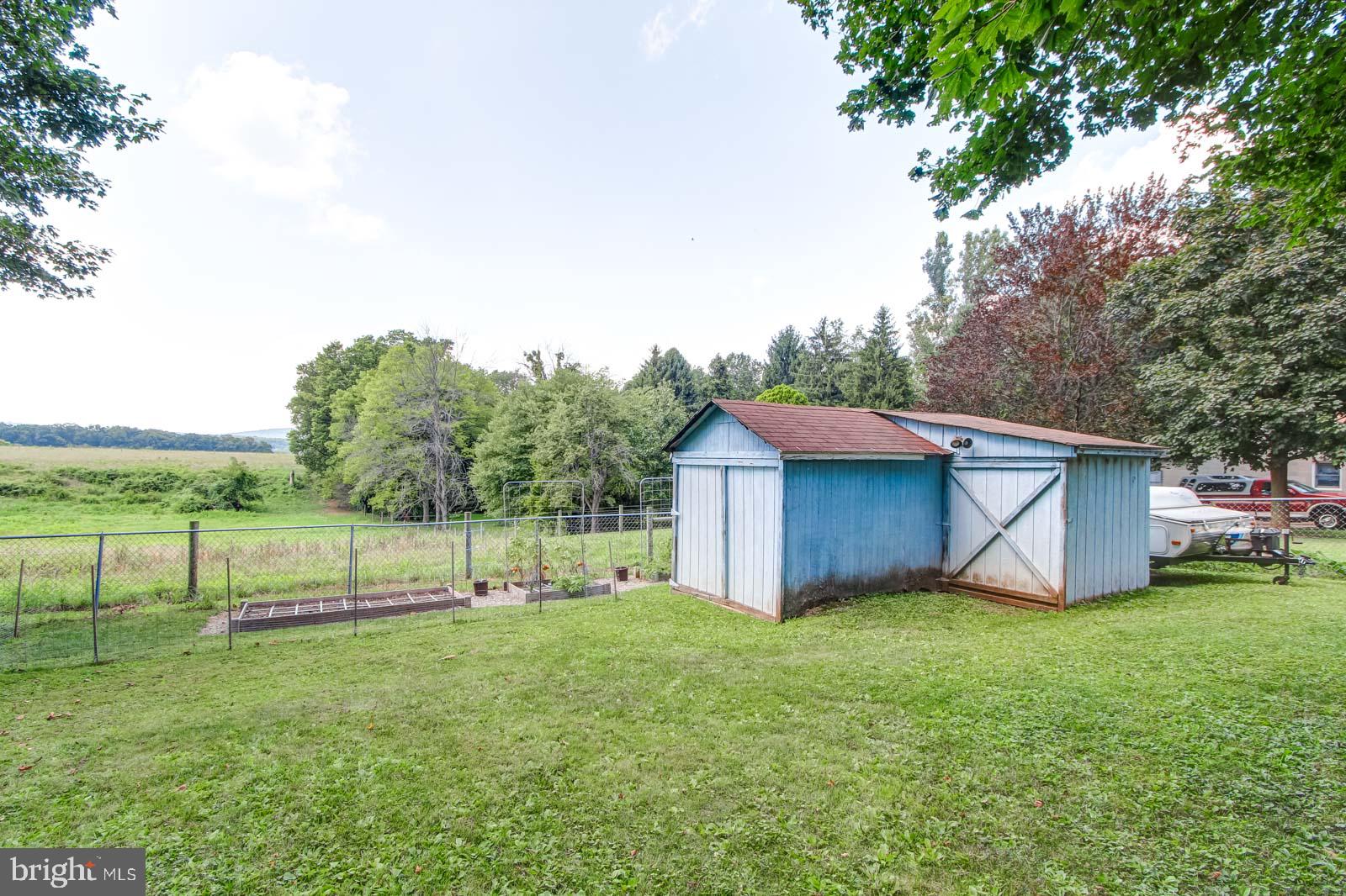 599 East Canal Road York, PA 17404 - Photo 29 of 35