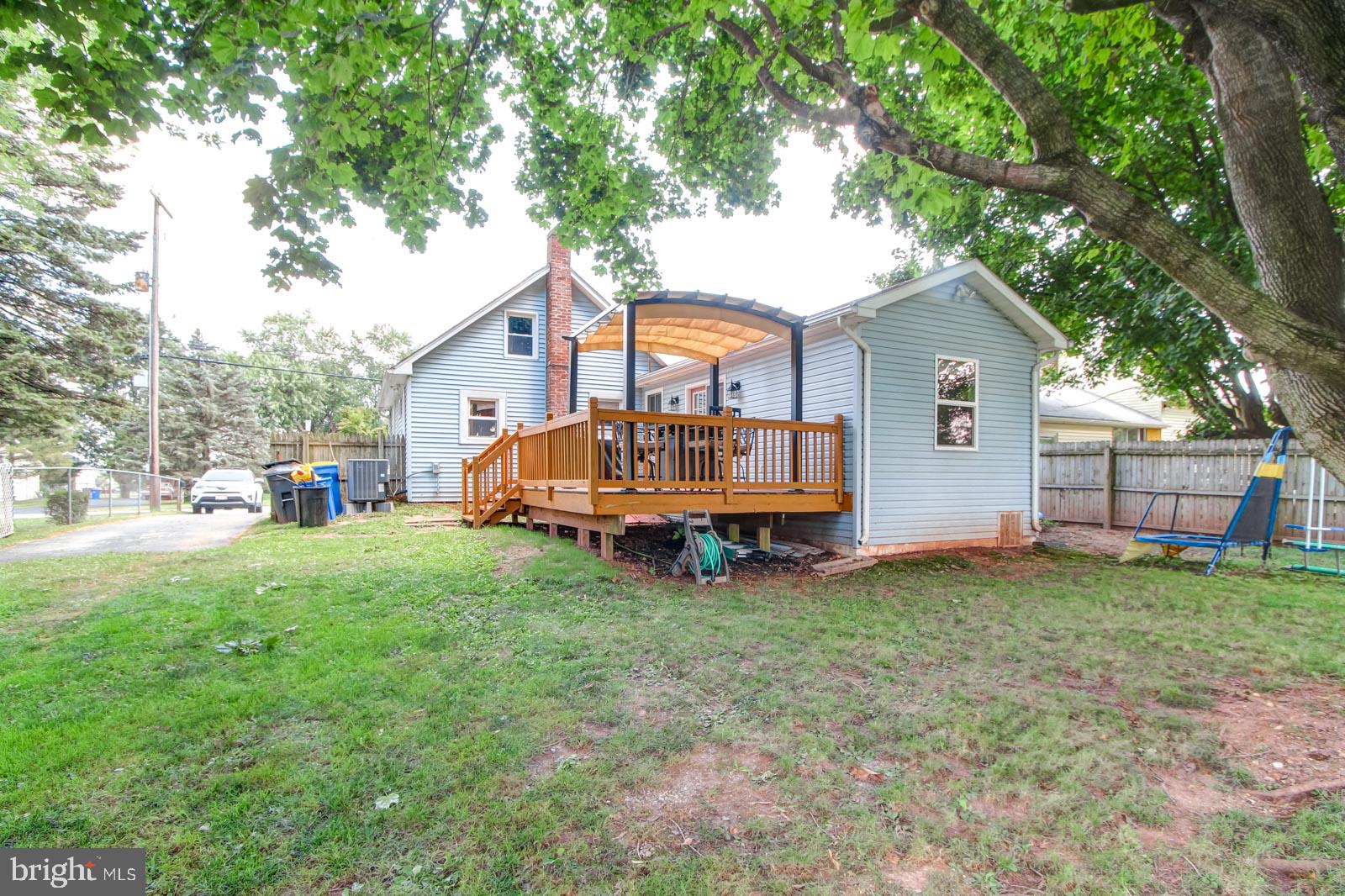 599 East Canal Road York, PA 17404 - Photo 31 of 35