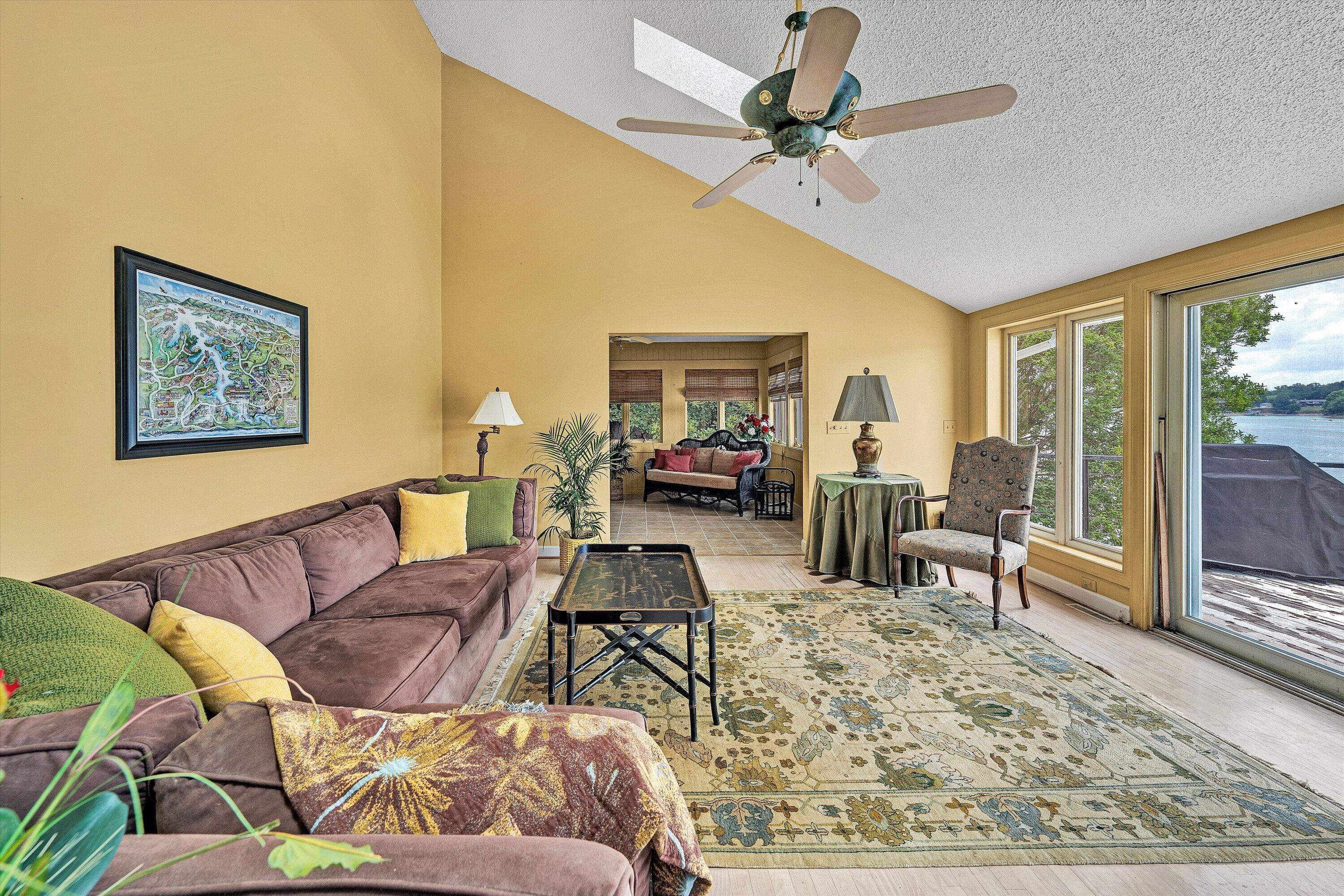 2455 Merriman Way Road Moneta, VA 24121 - Photo 23 of 83 21-DSC00424