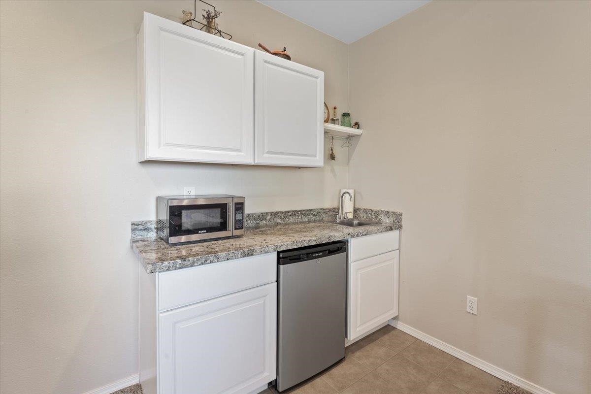 1426 West Toni Rae Drive Spokane, WA 99218 - Photo 37 of 50 Gallery Image 37