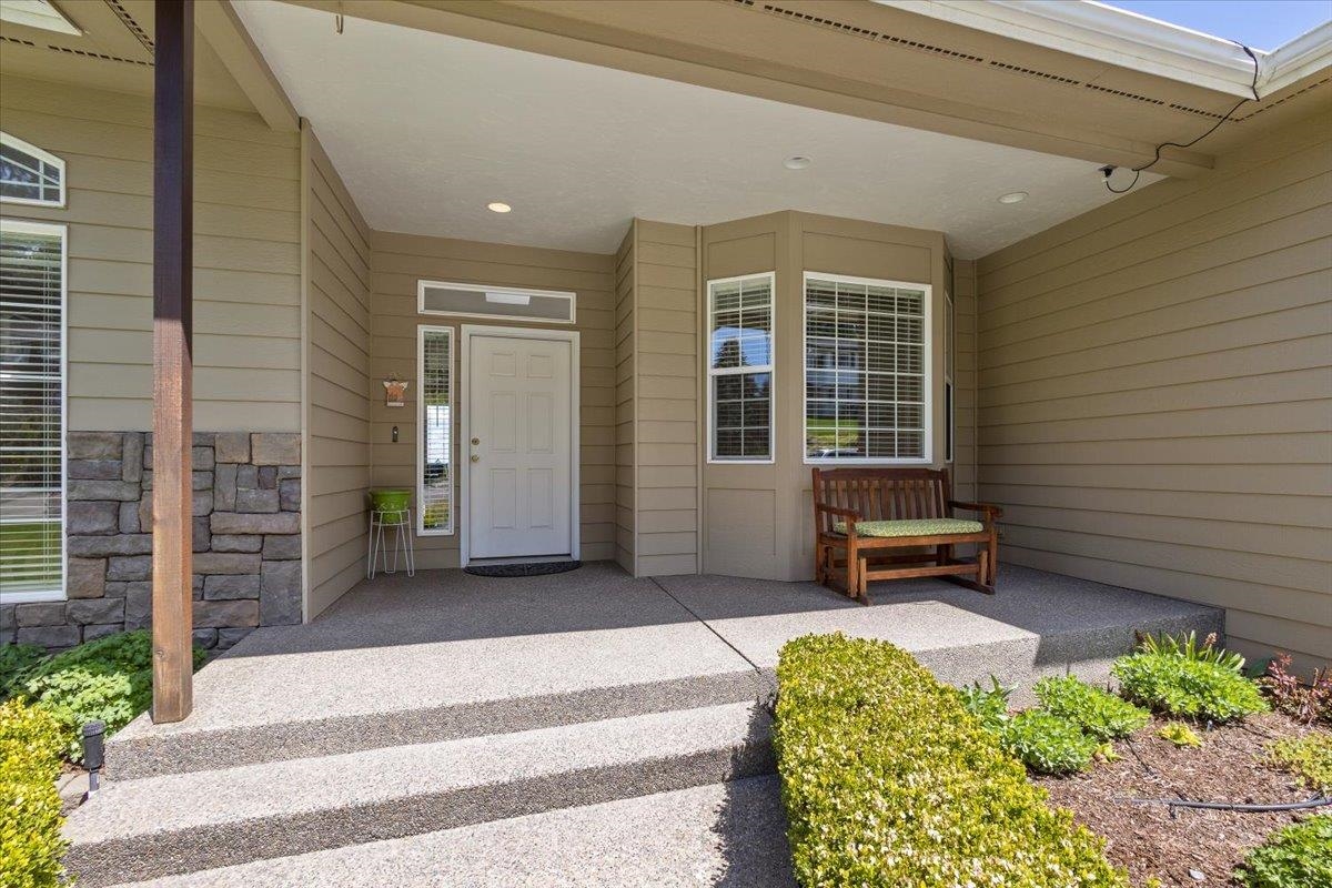 1426 West Toni Rae Drive Spokane, WA 99218 - Photo 5 of 50 Gallery Image 5