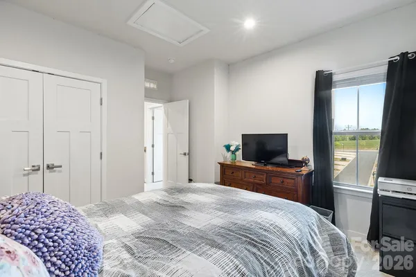 $455,000 | 9866 Oaklawn Boulevard Northwest, Huntersville, NC 28078