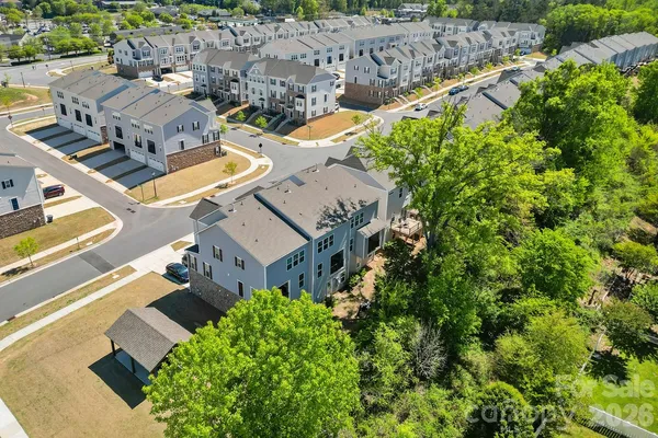 $455,000 | 9866 Oaklawn Boulevard Northwest, Huntersville, NC 28078