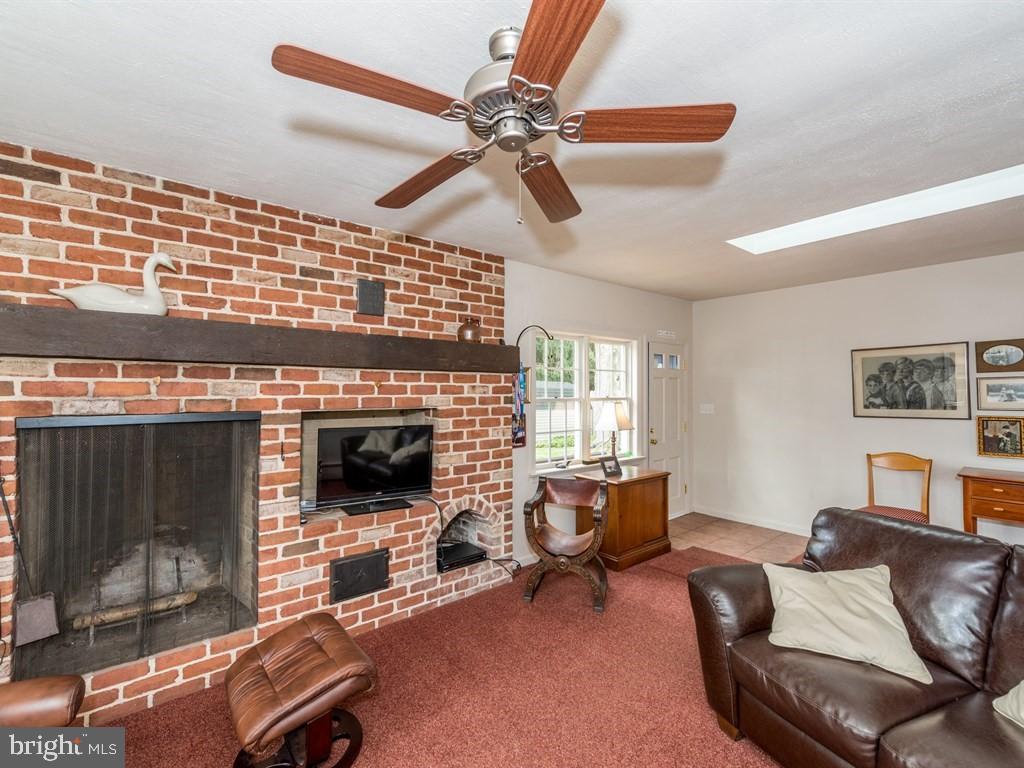 1648 Ridgeview Avenue Lancaster, PA 17603 - Photo 14 of 30 Gallery Image 14