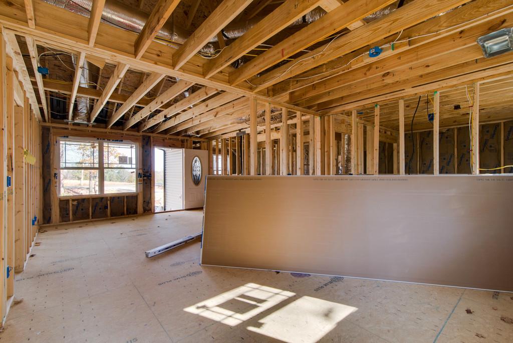 826 Hooper Road Charlotte, TN 37036 - Photo 12 of 20 Gallery Image 12