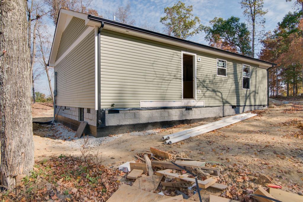 826 Hooper Road Charlotte, TN 37036 - Photo 19 of 20 Gallery Image 19
