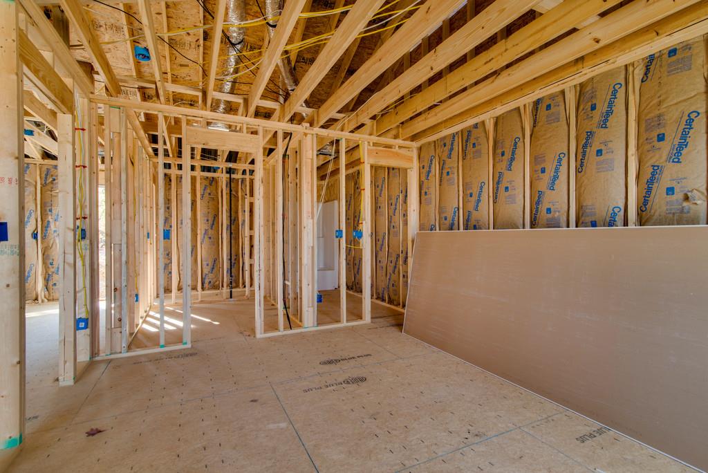 826 Hooper Road Charlotte, TN 37036 - Photo 8 of 20 Gallery Image 8