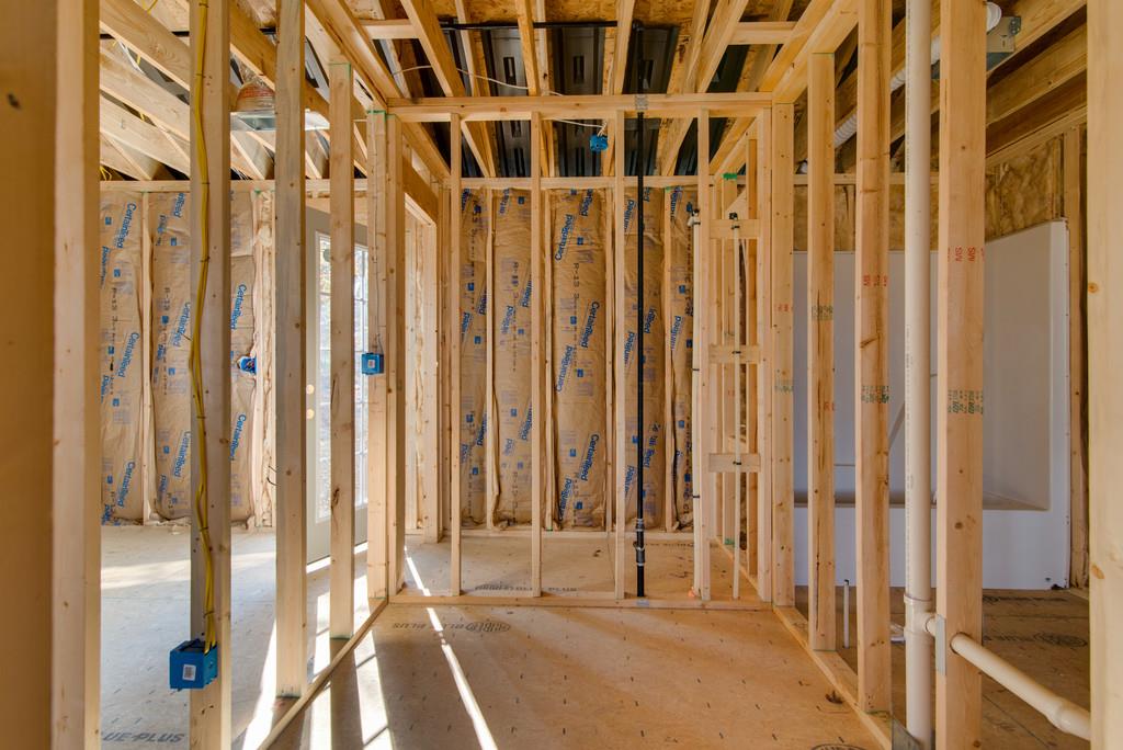826 Hooper Road Charlotte, TN 37036 - Photo 9 of 20 Gallery Image 9